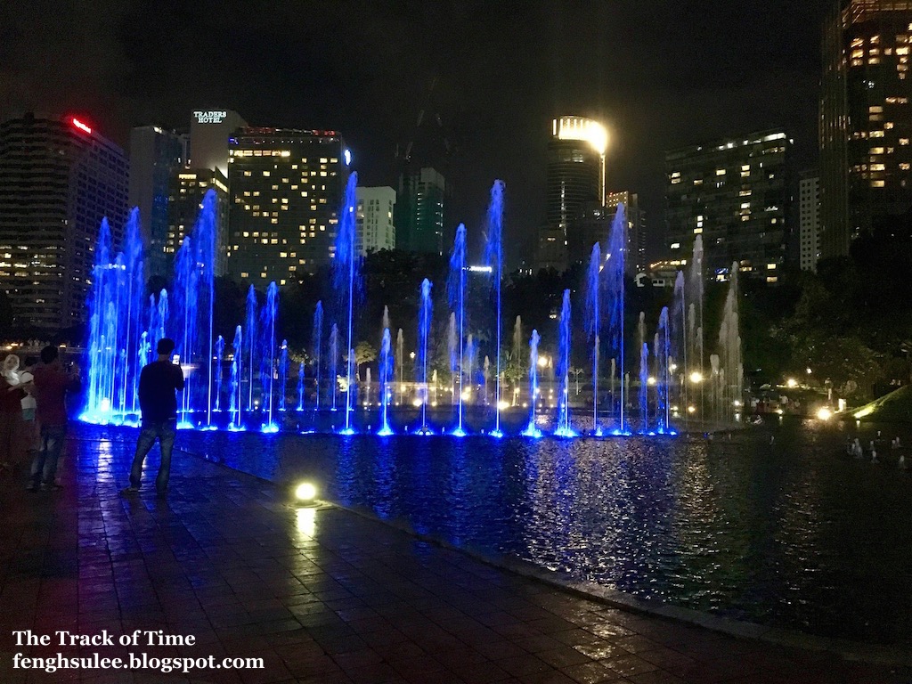 KLCC Lake Symphony Water Fountain Show The Track of Time