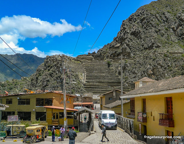 Vila inca de Ollantaytambo, Peru