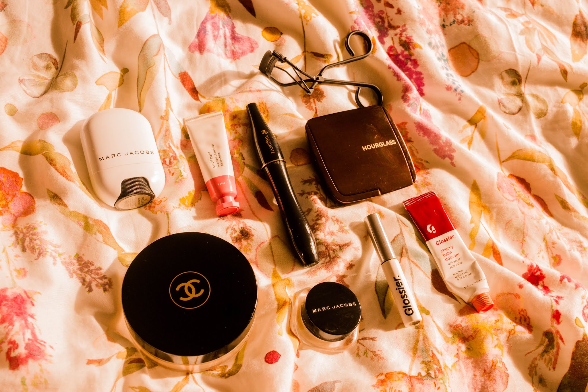 Makeup & Beauty Flat Lay: Chanel, Marc Jacobs, Glossier, Hourglass & More for a simple make up routine