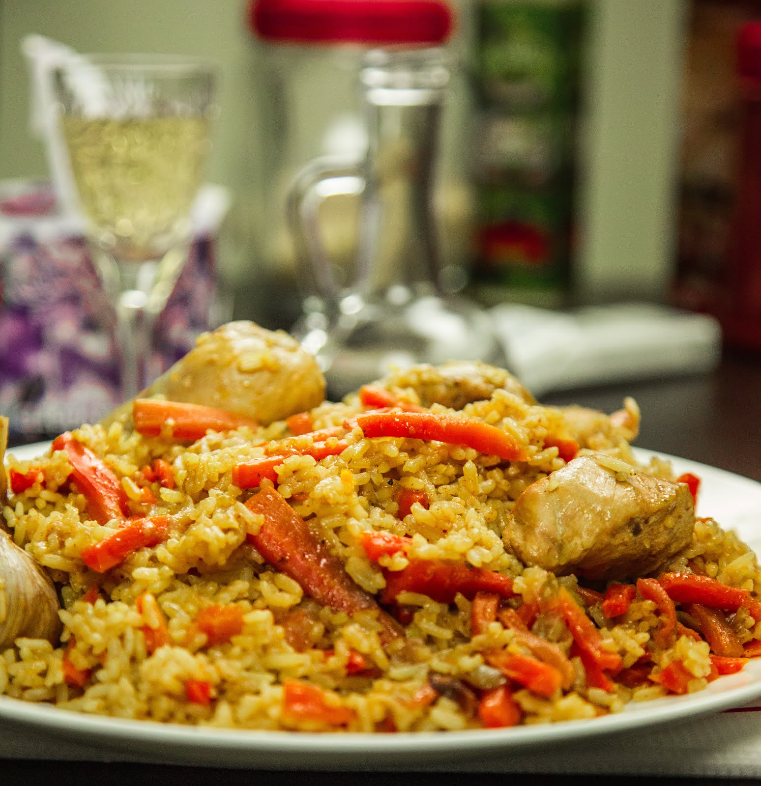 Курица по турецки. Блюда с рисом. Вкусный ужин из риса. Рис еда. Вкусный обед с рисом.