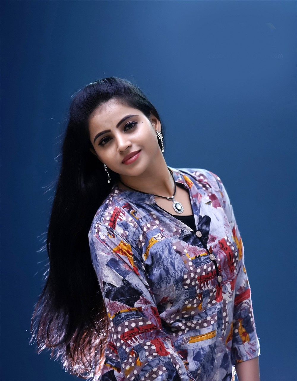 1000px x 1280px - Beauty Galore HD : New Hot Actress Naveena Reddy Profile Photos For  Upcoming Movie Mukhyamantri Garu Meeru...