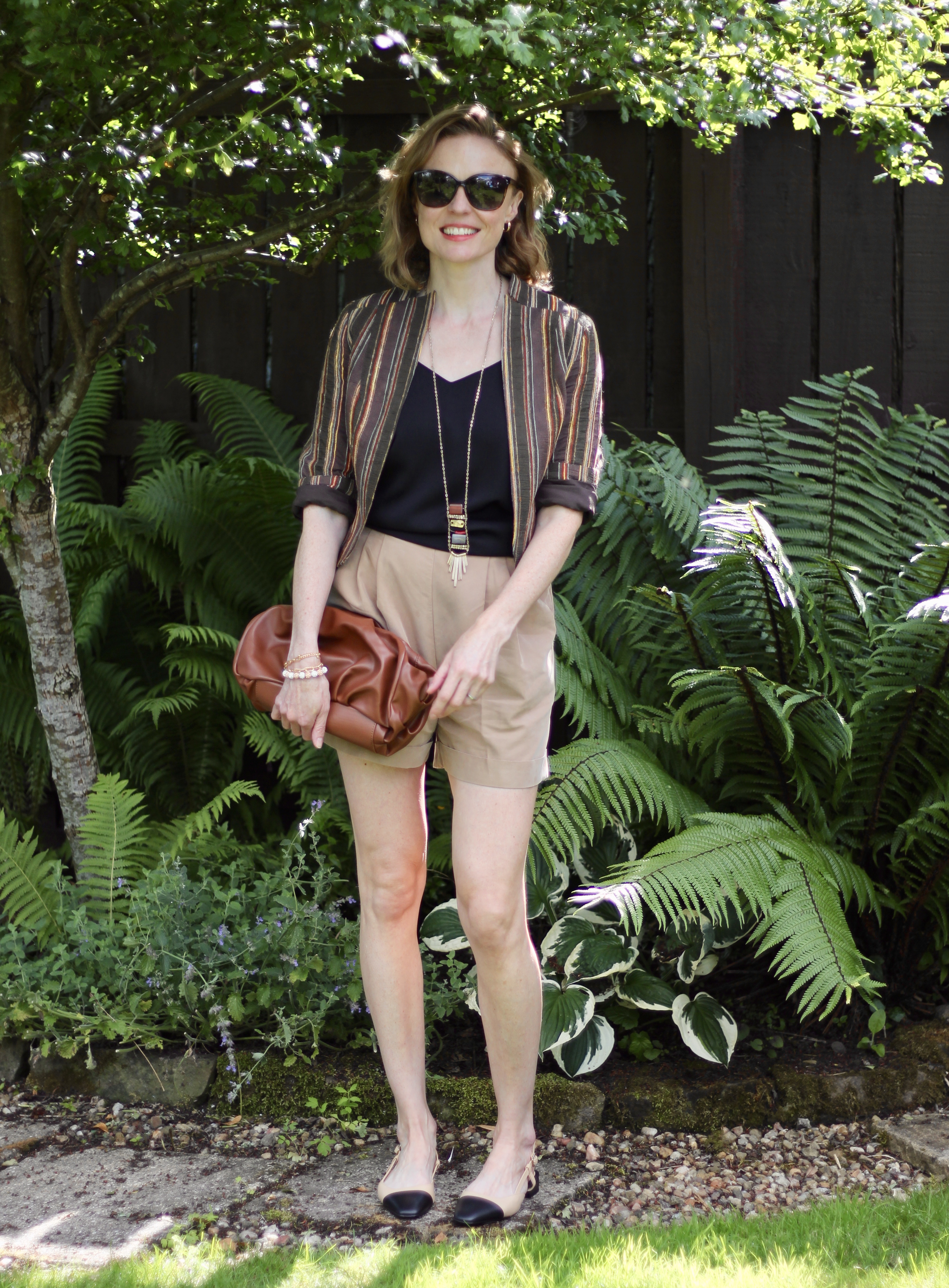 Can I wear shorts over 40? • Beige, Black and Brown Summer Outfit | FAKE  FABULOUS STYLE