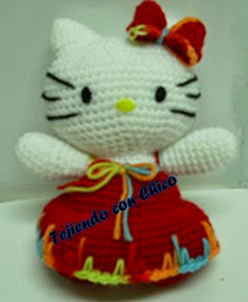 http://tejiendoconchico.blogspot.com.es/2014/01/hello-kitty-mod-1.html