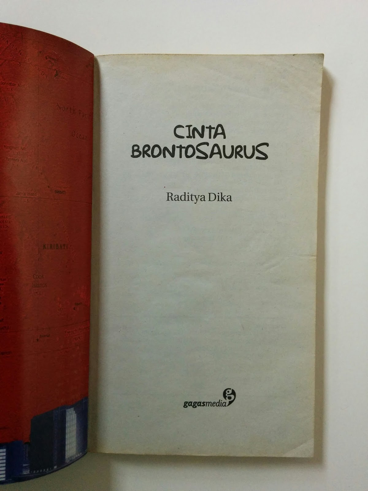 Jual Novel Cinta Brontosaurus (Raditya Dika) Toko Buku