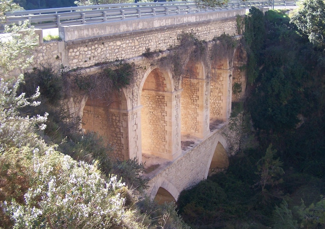 Los puentes de Alcoy... y algunos más. El puente de las Siete Lunas de