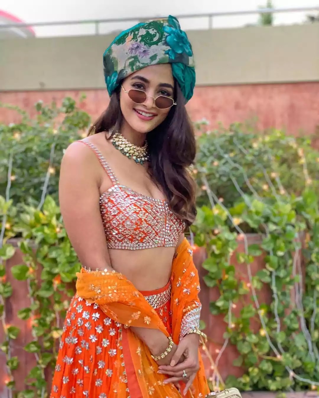 pooja-hegde-in-orange-lehenga pooja-hegde-in-orange-lehenga