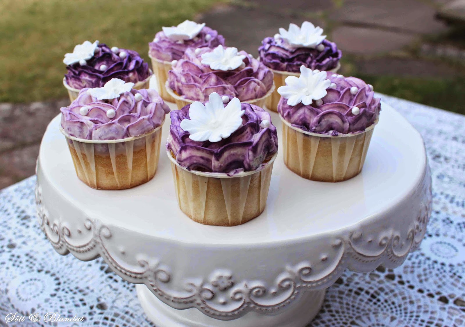 Sött & Blandat Cupcake med philadelphia frosting