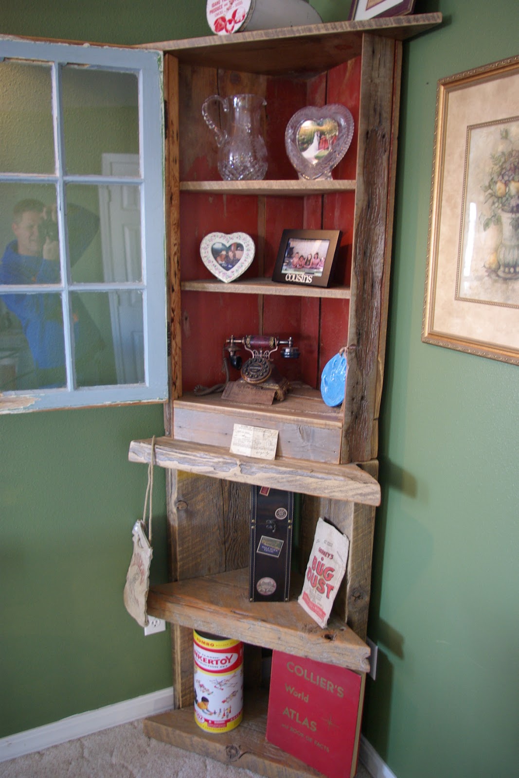 Reclaimed Rustics Barn Wood Corner Shelf/Hutch
