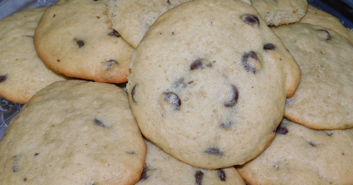 What's cookin', Mom? BananaDark Chocolate Chip Cookies