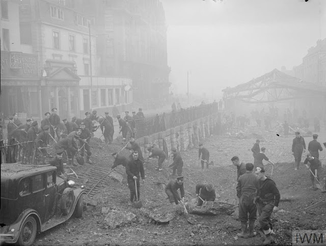 21 March 1941 worldwartwo.filminspector.com Plymouth Blitz