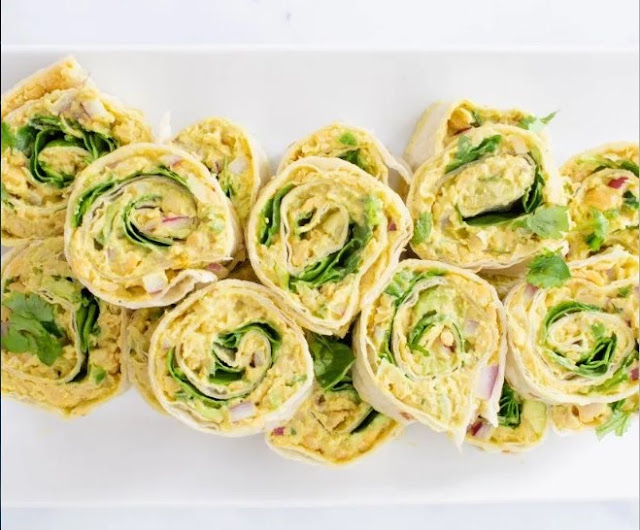 Chickpea Salad Pinwheels #vegan #lunch