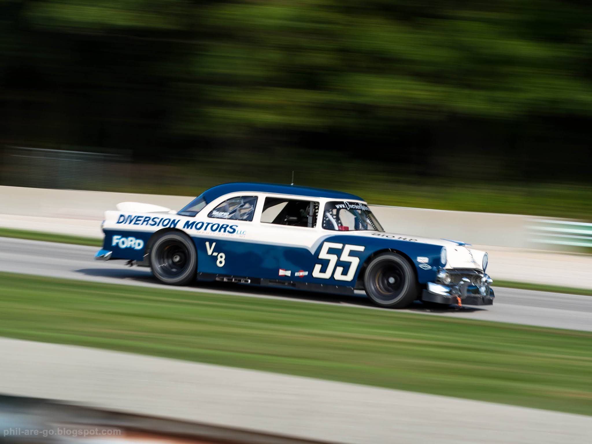 Phil Are Go! Road America Vintage Racing Ariens Art on Wheels