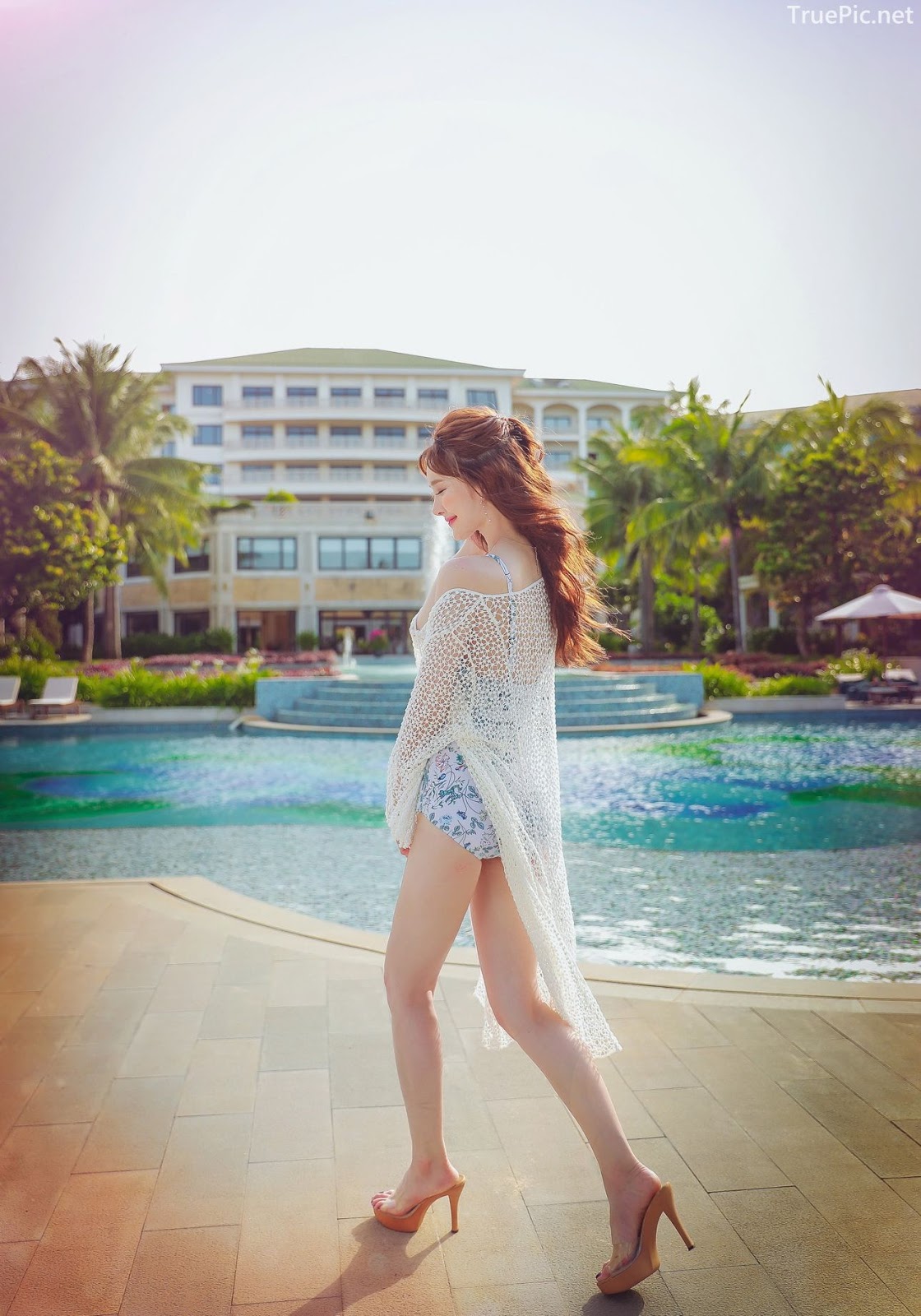 Korean lingerie queen Kim Hee Jeong - Floral Blue Monokini Swimsuit Set - Picture 14