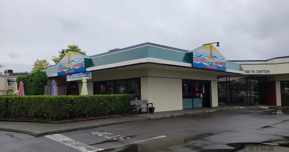 Jeeps Pubs Taverns and Bars Channel Marker Pub and Grill (Edmonds