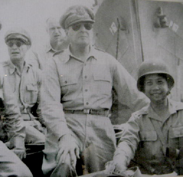 PhP: Philippine History in Pictures : June 26, 1945: General Carlos P ...