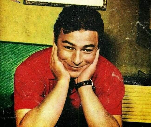 الفنان أحمد رمزي الفنان أحمد رمزي