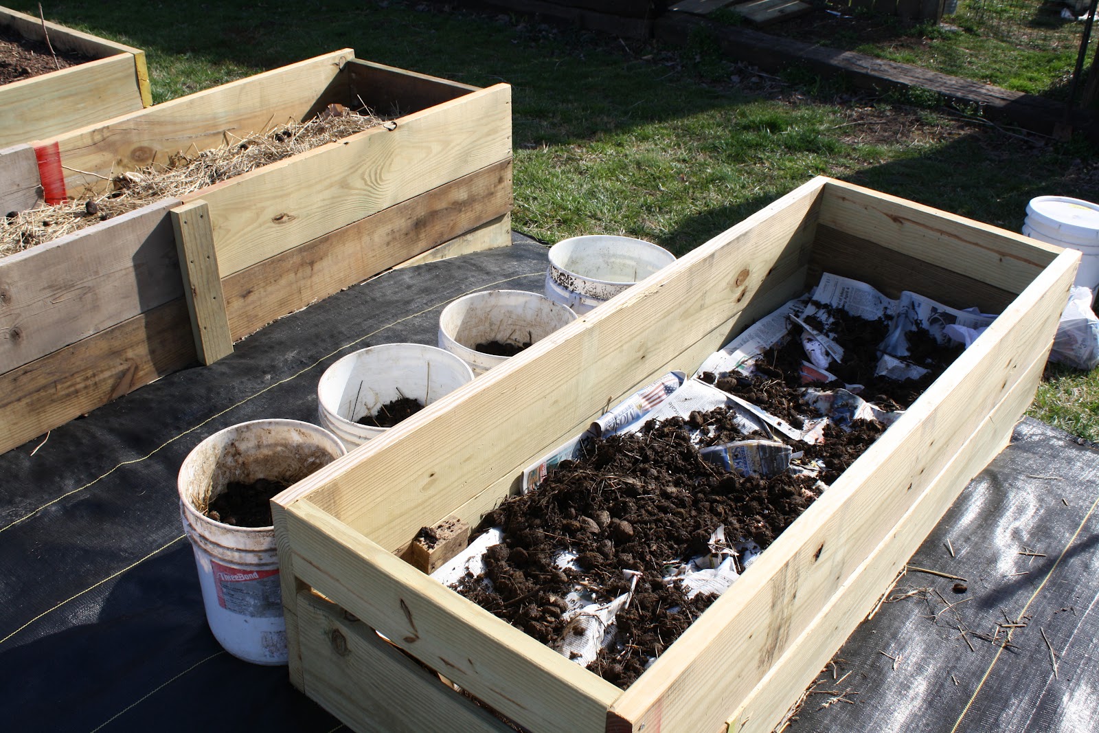 The Redeemed Gardener "HUGELKULTUR", Raised Bed Experiment