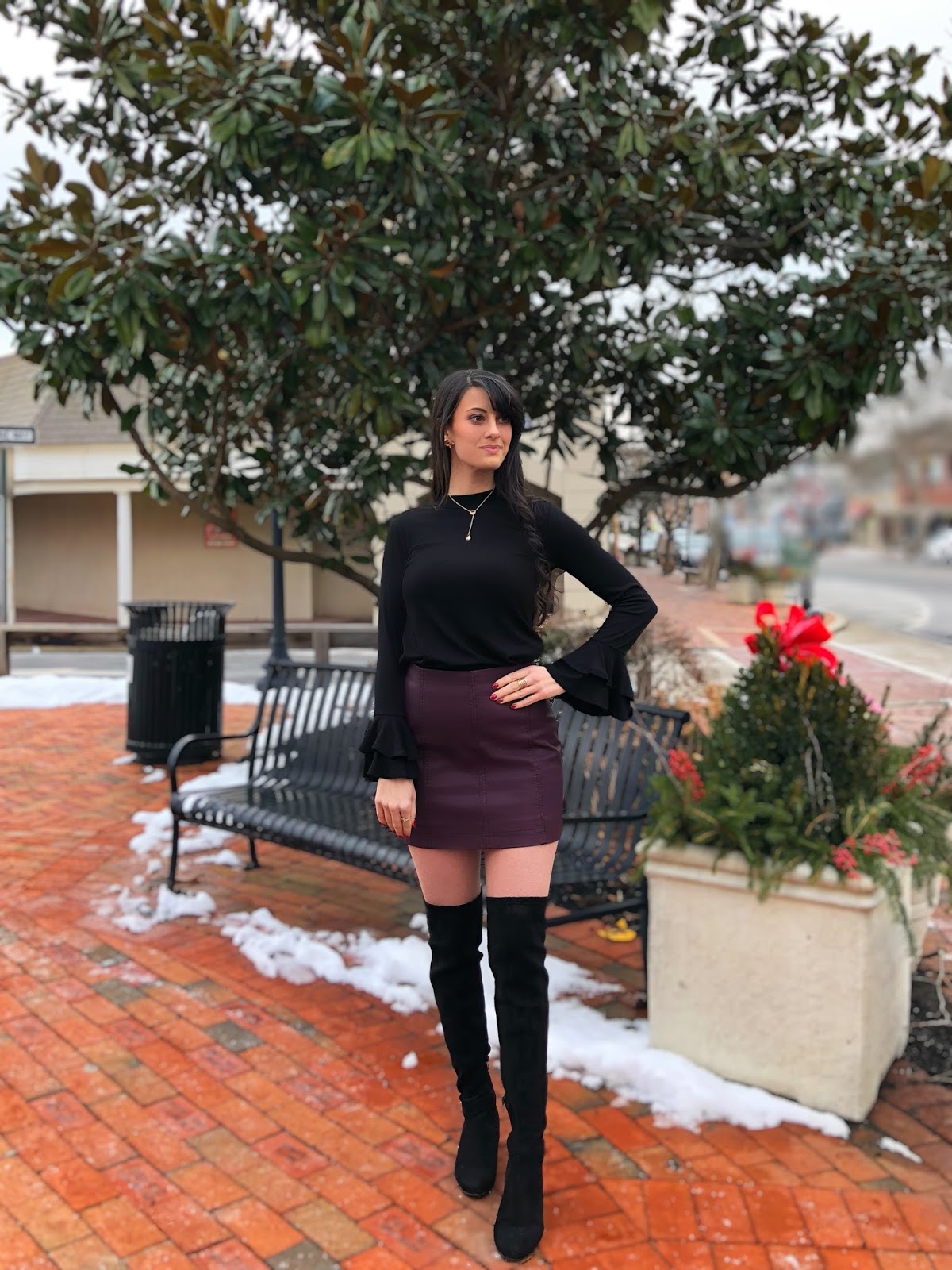 Modern femme faux leather mini cheap skirt