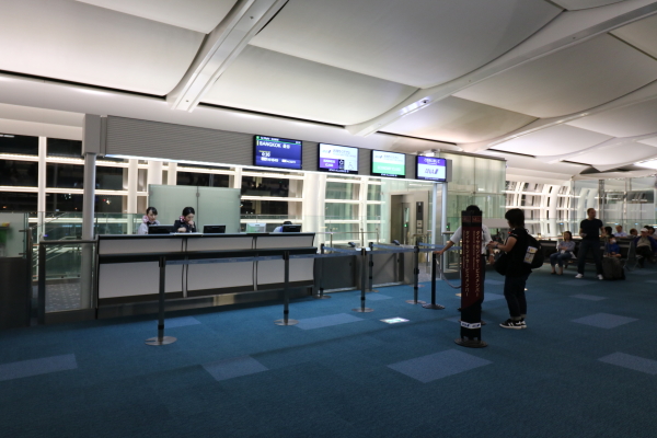 セミリタイアブロガー 世界を歩く 2016年度タイ旅行 全日空 Nh849便で羽田空港からバンコク スワンナプーム空港へ