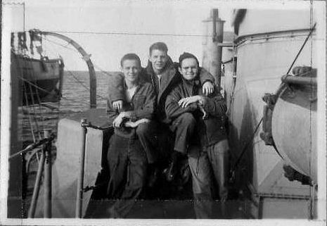 Uss Lofberg DD759: The Radio Gang During The Korean War