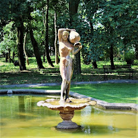 Dakowy Mokre - fontanna