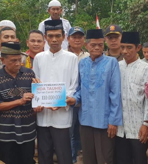 MasyaAllah! Musibah Berbuah Madrasah, UAS Dikirimi Rp. 100 Juta Oleh Pemfitnah MasyaAllah! Musibah Berbuah Madrasah, UAS Dikirimi Rp. 100 Juta Oleh Pemfitnah