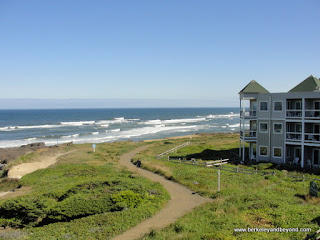 trail and ocean view in front of Overleaf Lodge & Spa in Yachats, Oregon