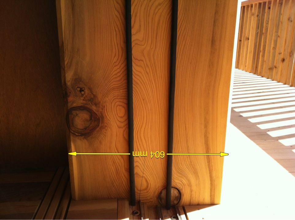 緊張感:巨大な氷山がグリーンランドの村に津波警戒をもたらす