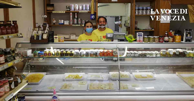 La Venezia che resiste: il Pastificio Serenissima in Salizada dei Greci – su ”La Voce di Venezia”