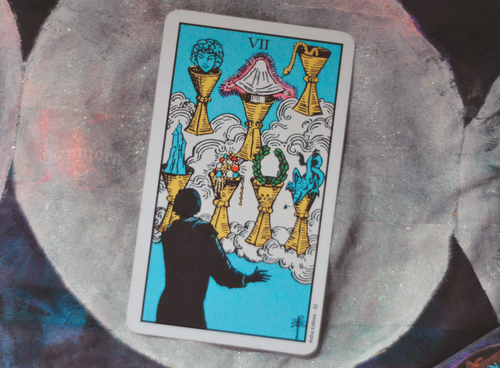 Significado da Carta 7 de Copas no Tarot || ☾ GRYMORA TAROT ☽