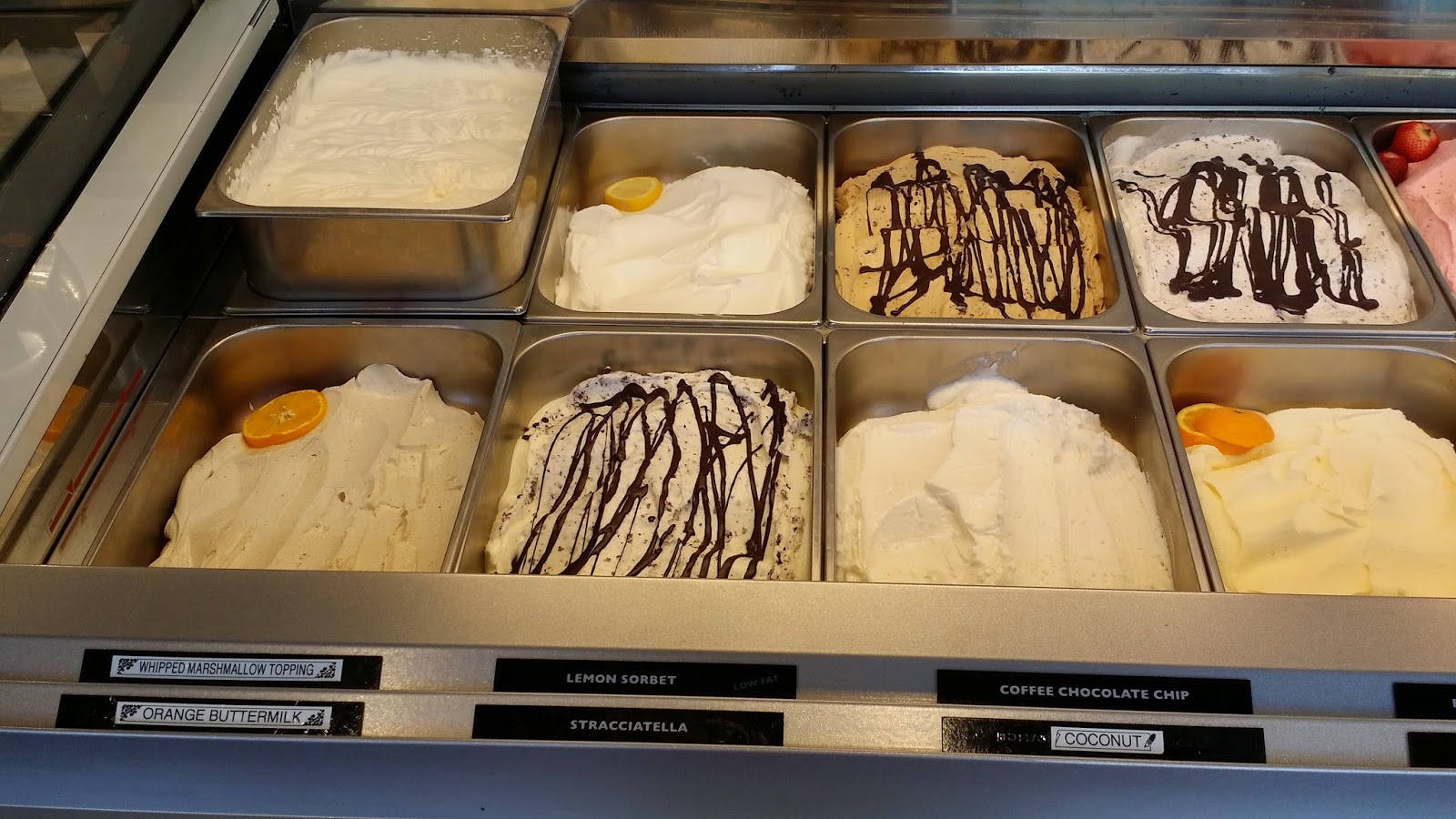 DAILY FRESHMADE DANISH ICE CREAM IS SIMPLY PARADISE PARADIS