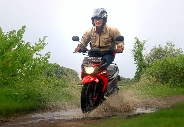 test ride suzuki nex crossover