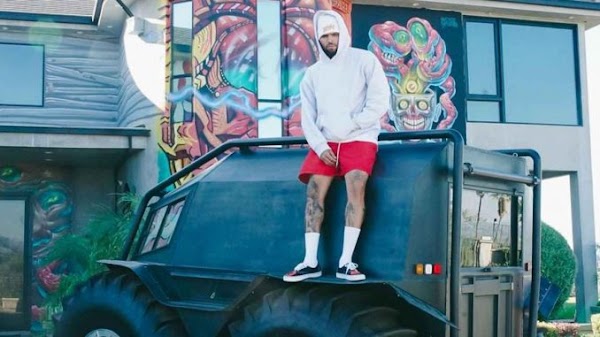  Kanye West regala un monster truck a Chris Brown 