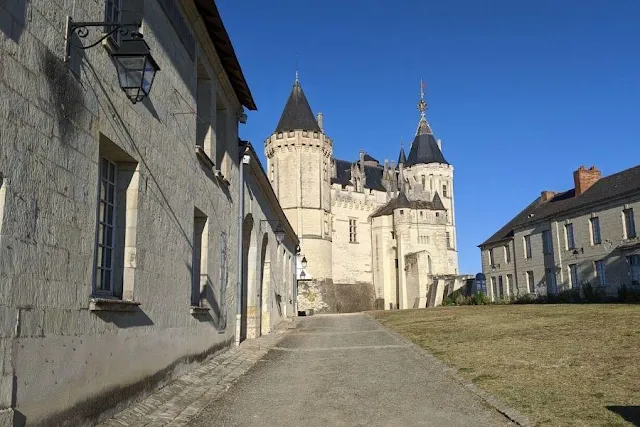 Loire Valley Castles: Chateau Saumur