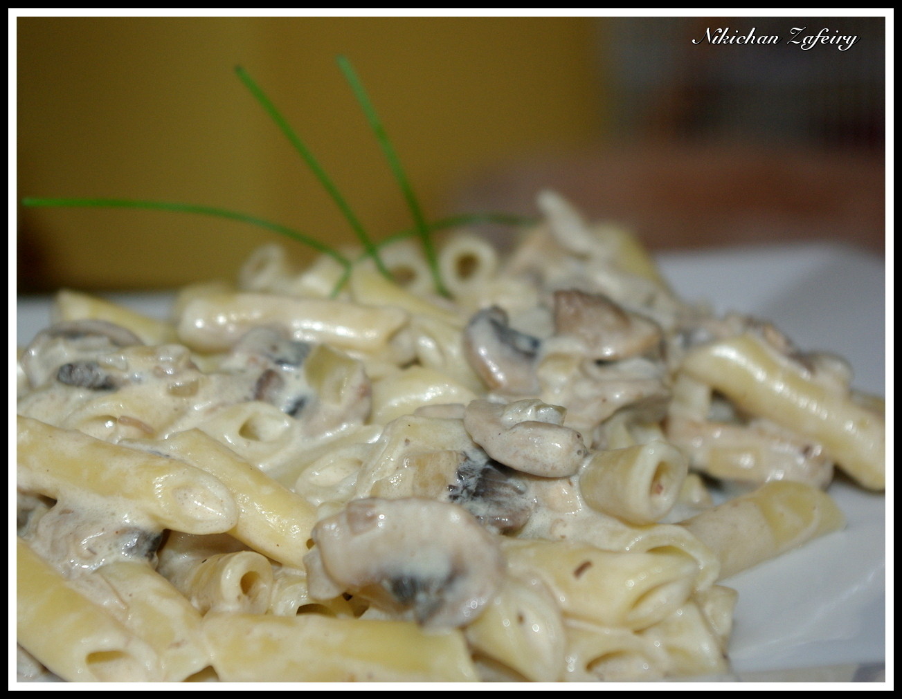 Pasta con salsa de Champiñones y Lomo a la Nata Recetas de una Gatita Enamorada Pasta con salsa de Champiñones y Lomo a la Nata Recetas de una Gatita Enamorada