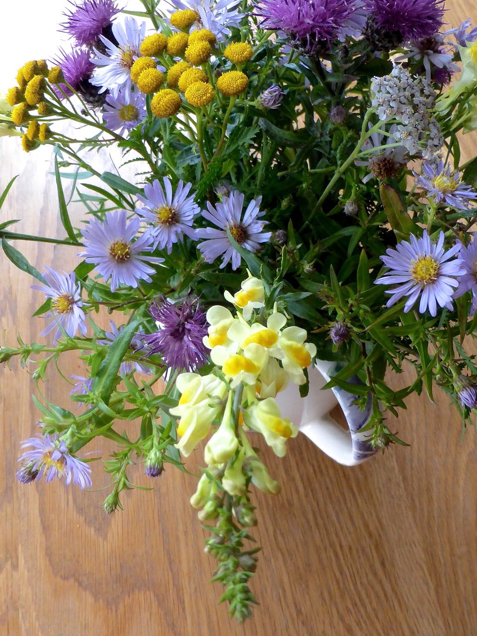 A wild flower vase on Monday