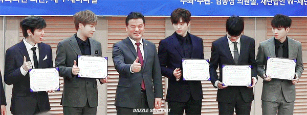 dz_%25EC%259E%2589%25ED%2594%25BC%25ED%2