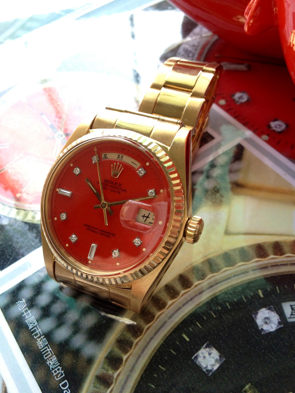 Hong Kong Watch Fever 香港勞友 Rolex Day Date Stella Series Red Dial with Chinese Character