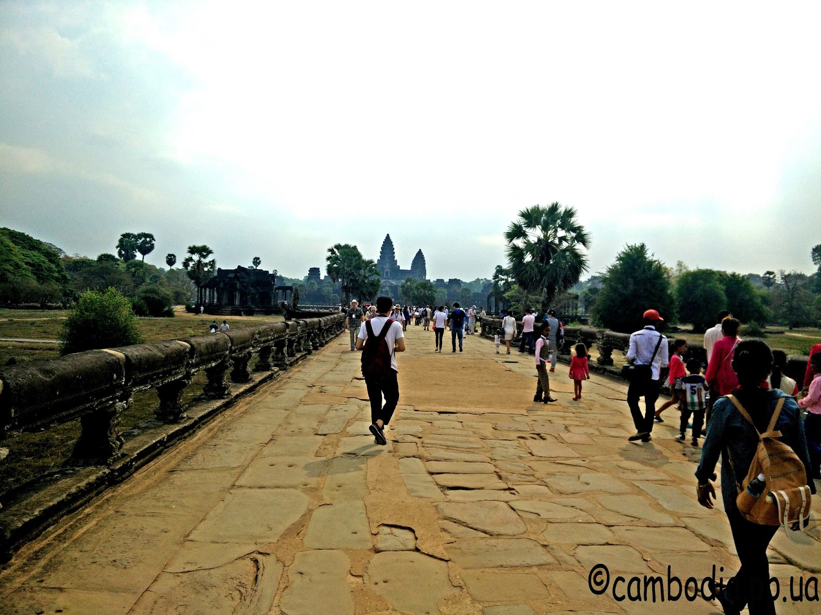 Ангкор Ват вход