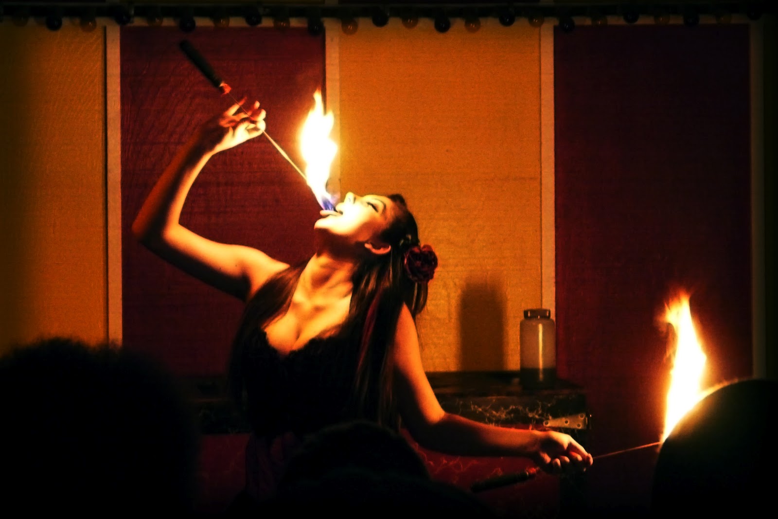 Things Thomas Does Asia Ray Eating Fire at the Venice Beach Freakshow