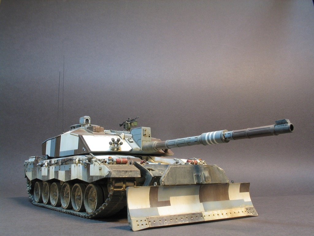 ptearsenal Challenger II (Street Fighter)