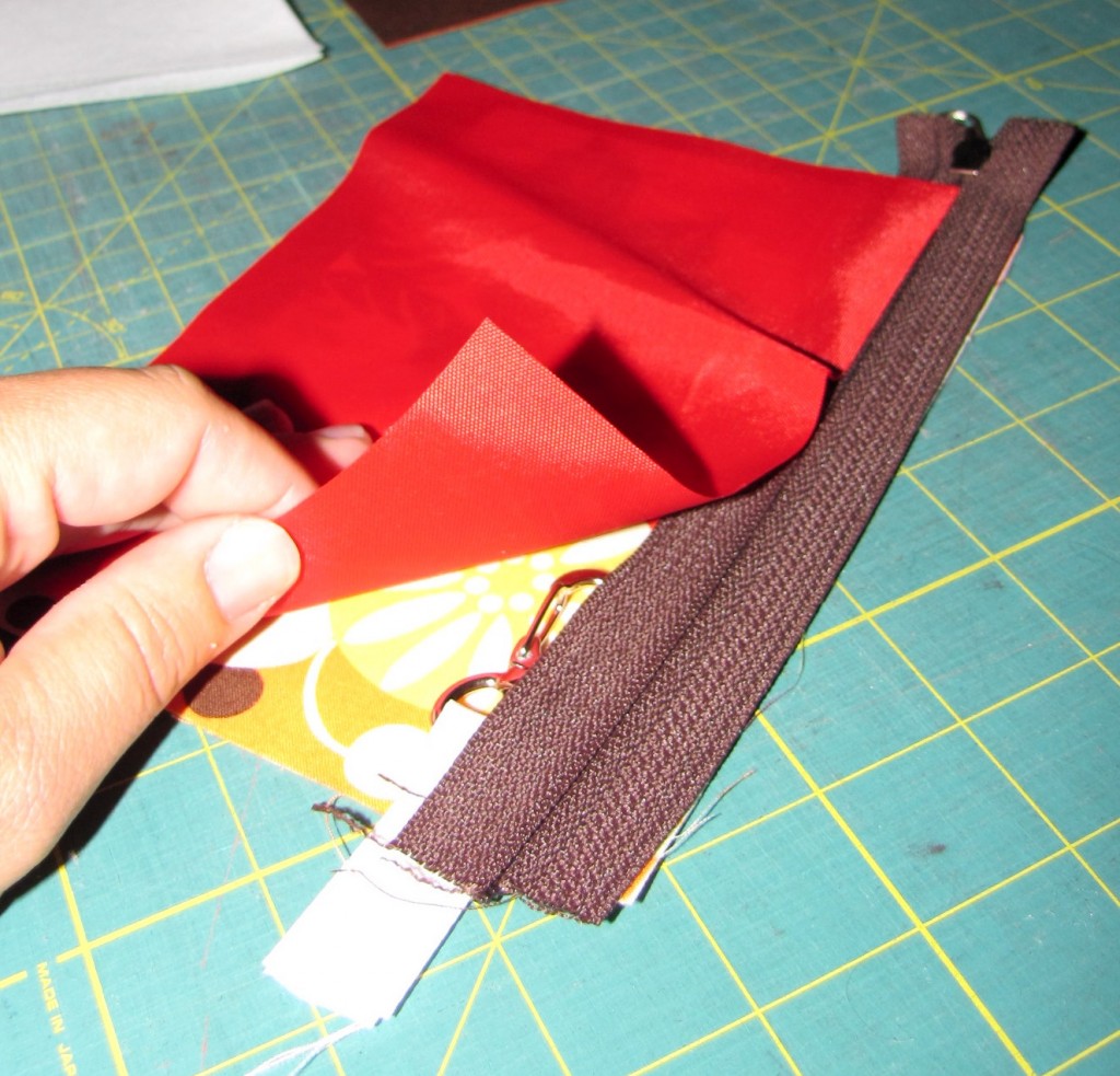 Small Zipper Pouch Bag Tutorial