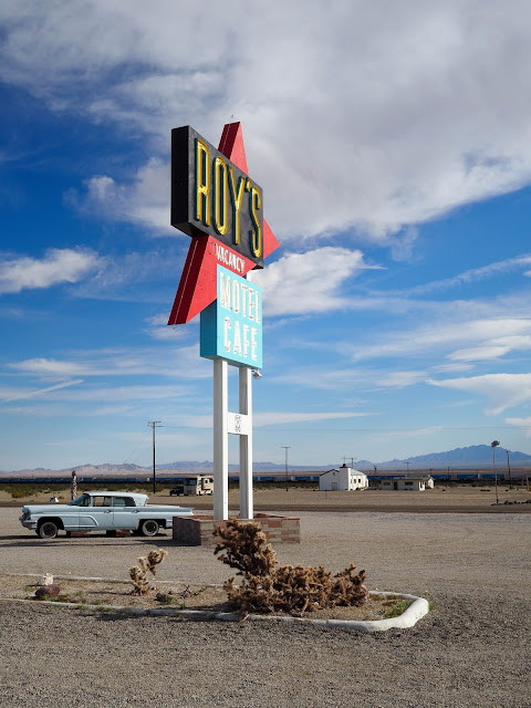 Little Hiccups: A Desert Road Trip: Las Vegas to Palm Springs