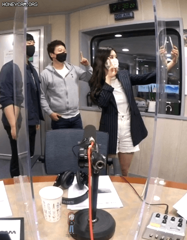 솔직한데 안 솔직한 권은비 연애초보 권사님    권텐
