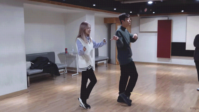 친남매 같은 에이프릴 채원 카드 제이셉 케미 | 인스티즈