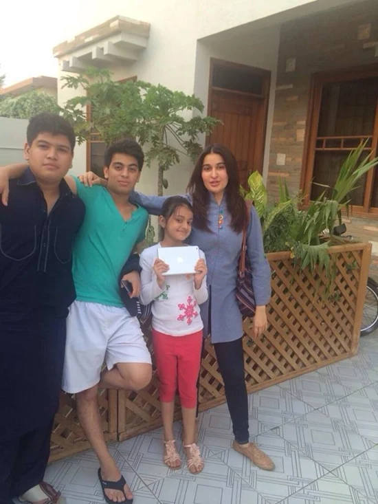 Shaista Lodhi with her Children