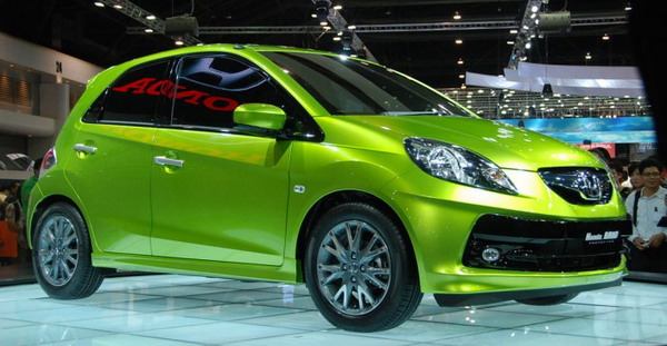 Berita Terbaru Harga dan Spesifikasi Mobil Honda Brio Berita Terbaru Harga dan Spesifikasi Mobil Honda Brio