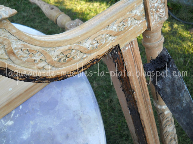 Enmasillar agujeros clavos del tapizado