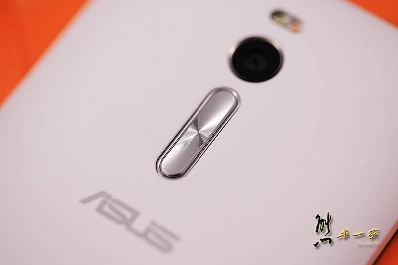 ASUS Zenfone|ASUS Zenfone 2 3鬼怪孔劉代言|高CP智慧手機