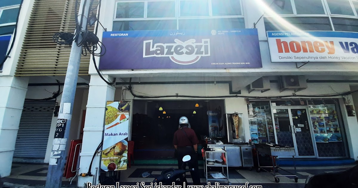 Makan Tengahari Di Kedai Nasi Arab Di Seri Iskandar Perak